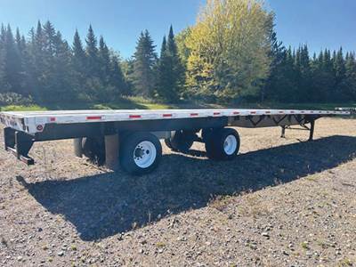 UTILITY 4000A Flatbed Trailer