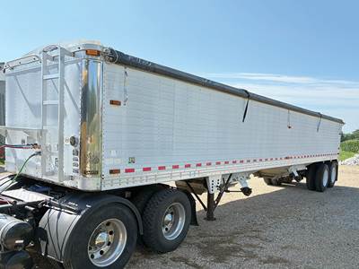 Timpte 40x96 Hopper / Grain Trailer - Spring