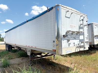 WILSON PACESETTER Hopper / Grain Trailer