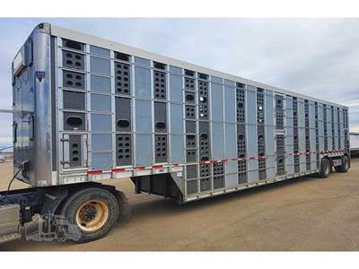 Eby 53x102 Livestock Trailer - Air Ride