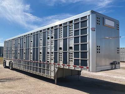 Eby 53x102 Livestock Trailer - Air Ride