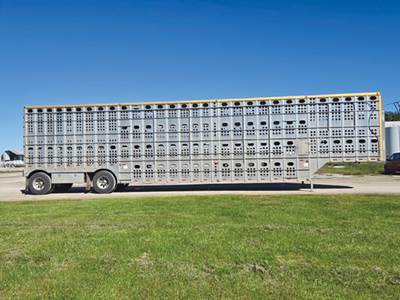 Merritt Goldline Livestock Trailer