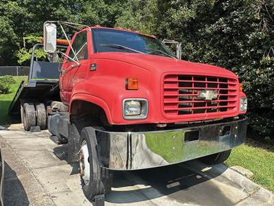 Chevrolet 6500 Rollback Tow Truck - 216HP