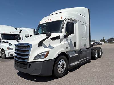 Freightliner Cascadia 116 Sleeper Semi Truck - 60" Mid-Roof Xt, Detroit 450HP