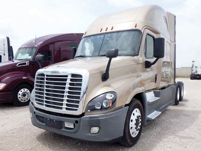 Freightliner Cascadia 125 Evolution Sleeper Semi Truck - 72" Raised Roof, Detroit 455HP
