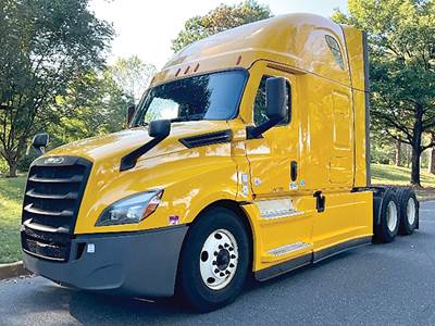 Freightliner Cascadia 126 Sleeper Semi Truck - 72" Raised Roof, Detroit 455HP