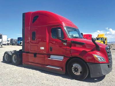 Freightliner Cascadia 126 Sleeper Semi Truck - 72" Raised Roof, Detroit 455HP