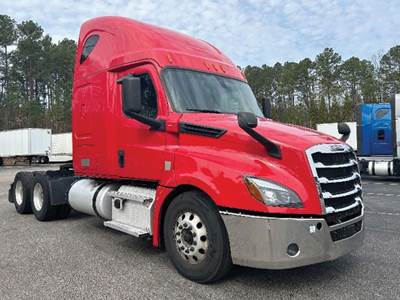 Freightliner Cascadia 126 Sleeper Semi Truck - 60" Raised Roof, Detroit 455HP