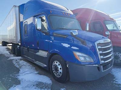 Freightliner Cascadia 126 Sleeper Semi Truck - 72" Raised Roof, Detroit 455HP