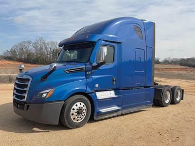 Freightliner Cascadia 126 Sleeper Semi Truck - 72" Raised Roof, Detroit 505HP
