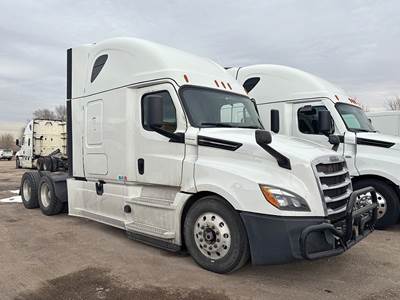Freightliner Cascadia 126 Sleeper Semi Truck - 72" Raised Roof, Detroit 505HP