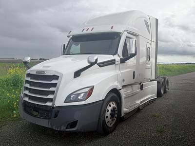 Freightliner Cascadia 126 Sleeper Semi Truck - 72" Raised Roof, Detroit 505HP