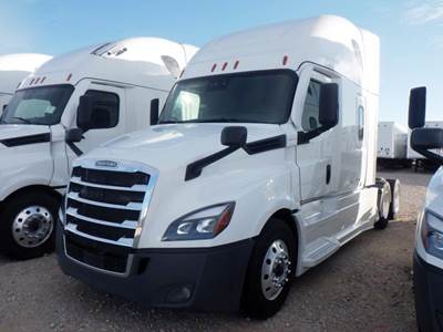 Freightliner Cascadia 126 Sleeper Semi Truck - 72" Raised Roof, Detroit 505HP