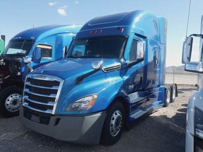 Freightliner Cascadia 126 Sleeper Semi Truck - 72" Raised Roof, Detroit 455HP