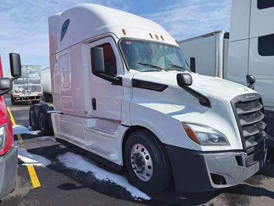 Freightliner Cascadia 126 Sleeper Semi Truck - 72" Raised Roof, Detroit 455HP