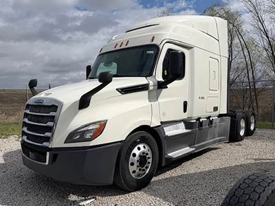 Freightliner Cascadia 126 Sleeper Semi Truck - 72" Mid-Roof Xt, Detroit 455HP