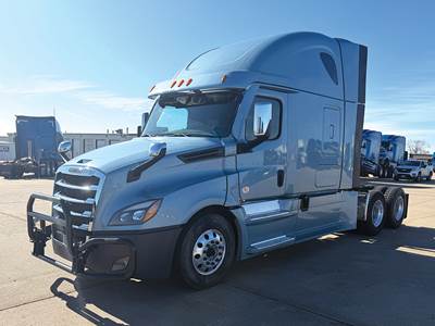 Freightliner Cascadia 126 Sleeper Semi Truck - 72" Raised Roof, Detroit 455HP