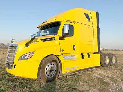 Freightliner Cascadia 126 Sleeper Semi Truck - 72" Raised Roof, Detroit 505HP