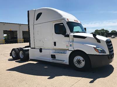Freightliner Cascadia 126 Sleeper Semi Truck - 72" Raised Roof, Detroit 455HP