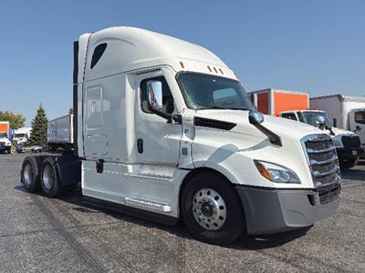 Freightliner Cascadia 126 Sleeper Semi Truck - 72" Raised Roof, Detroit 455HP