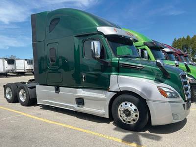 Freightliner Cascadia 126 Sleeper Semi Truck - 72" Raised Roof, Detroit 505HP