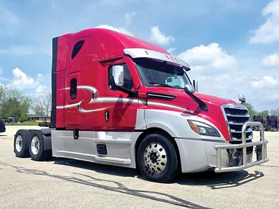 Freightliner Cascadia 126 Sleeper Semi Truck - 72" Raised Roof, Detroit 505HP