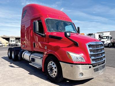 Freightliner Cascadia 126 Sleeper Semi Truck - 72" Raised Roof, Detroit 455HP