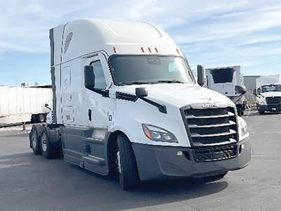 Freightliner Cascadia 126 Sleeper Semi Truck - 72" Raised Roof, Detroit 450HP