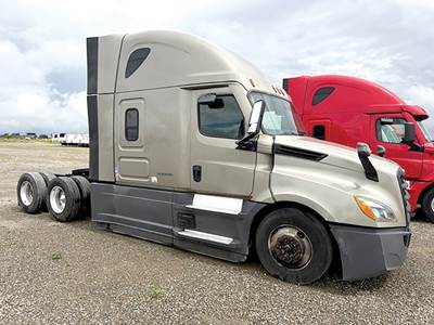 Freightliner Cascadia 126 Sleeper Semi Truck - 72" Raised Roof, Detroit 400HP