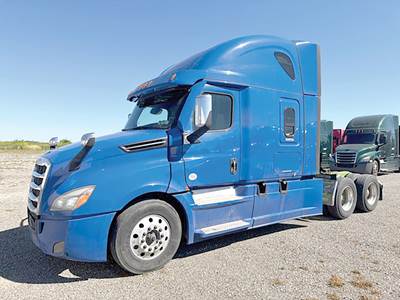 Freightliner Cascadia 126 Sleeper Semi Truck - 72" Raised Roof, Detroit 505HP
