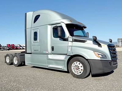 Freightliner Cascadia 126 Sleeper Semi Truck - 72" Raised Roof, Detroit 505HP