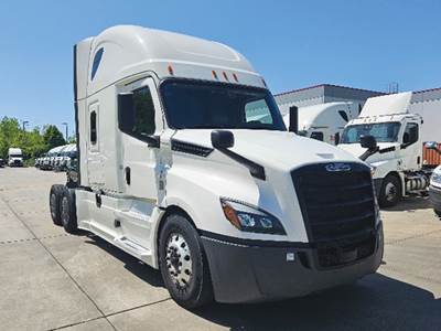 Freightliner Cascadia 126 Sleeper Semi Truck - 72" Raised Roof, Detroit 455HP