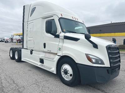 Freightliner Cascadia 126 Sleeper Semi Truck - 72" Raised Roof, Detroit 455HP