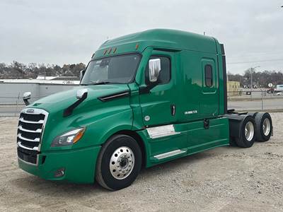 Freightliner Cascadia 126 Sleeper Semi Truck - 72" Mid-Roof Xt, Detroit 455HP