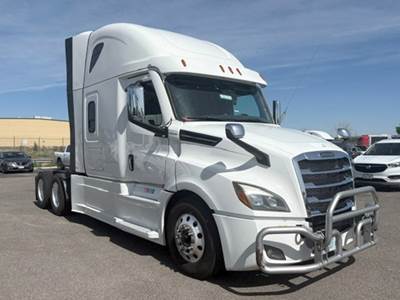 Freightliner Cascadia 126 Sleeper Semi Truck - 72" Raised Roof, Detroit 505HP