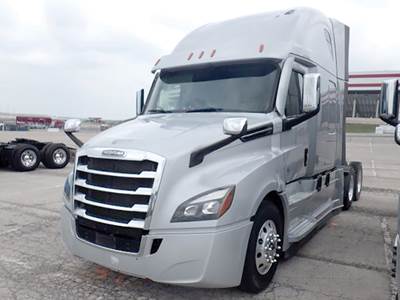 Freightliner Cascadia 126 Sleeper Semi Truck - 72" Raised Roof, Detroit 505HP
