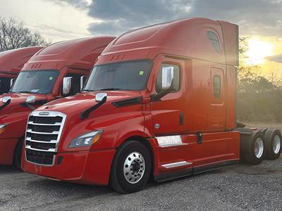Freightliner Cascadia 126 Sleeper Semi Truck - 72" Raised Roof, Detroit 450HP