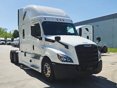Freightliner Cascadia 126 Sleeper Semi Truck - 72" Raised Roof, Detroit 455HP