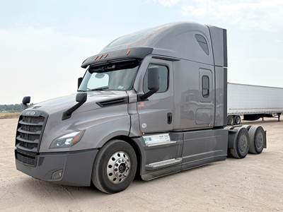 Freightliner Cascadia 126 Sleeper Semi Truck - 72" Raised Roof, Detroit 455HP