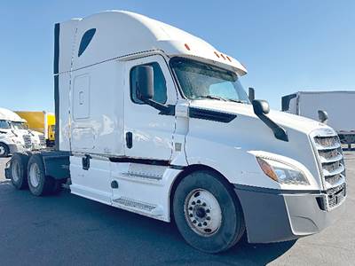 Freightliner Cascadia 126 Sleeper Semi Truck - 72" Raised Roof, Detroit 455HP