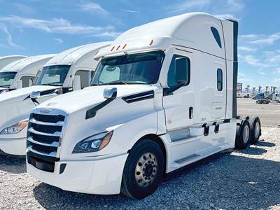 Freightliner Cascadia 126 Sleeper Semi Truck - 72" Raised Roof, Detroit 455HP