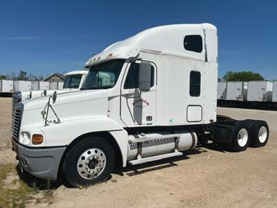 Freightliner Century Class 120 Sleeper Semi Truck - 70" Raised Roof, Detroit 455HP