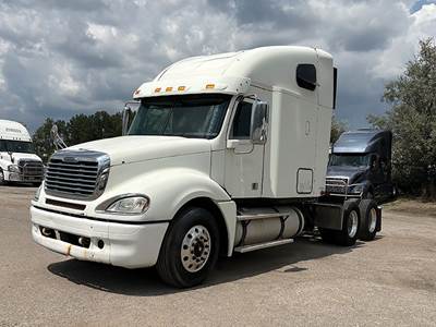 Freightliner Columbia 120 Sleeper Semi Truck - 70" Raised Roof, Detroit 600HP
