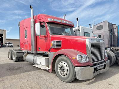 Freightliner Coronado Sleeper Semi Truck - 70" Mid-Roof Xt, Detroit 500HP