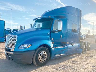 International LT625 Sleeper Semi Truck - 73" Hi-Rise, Cummins 400HP