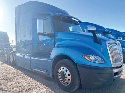 International LT625 Sleeper Semi Truck - 73" Hi-Rise, Cummins 400HP
