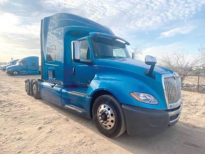 International LT625 Sleeper Semi Truck - 73" Hi-Rise, Cummins 400HP