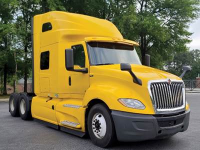 International LT625 Sleeper Semi Truck - 73" Sky-Rise, Cummins 450HP