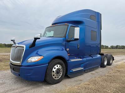 International LT625 Sleeper Semi Truck - 73" Sky-Rise, Cummins 450HP