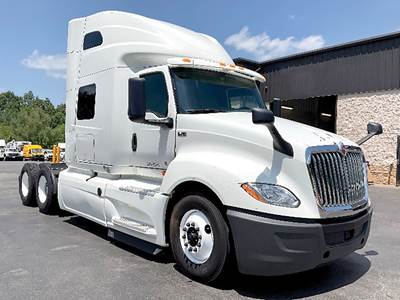 International LT625 Sleeper Semi Truck - 73" Sky-Rise, Cummins 450HP